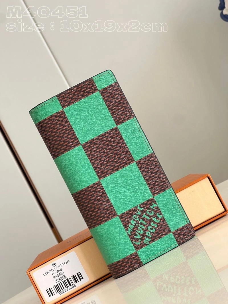 LV Wallets 4365F-0221