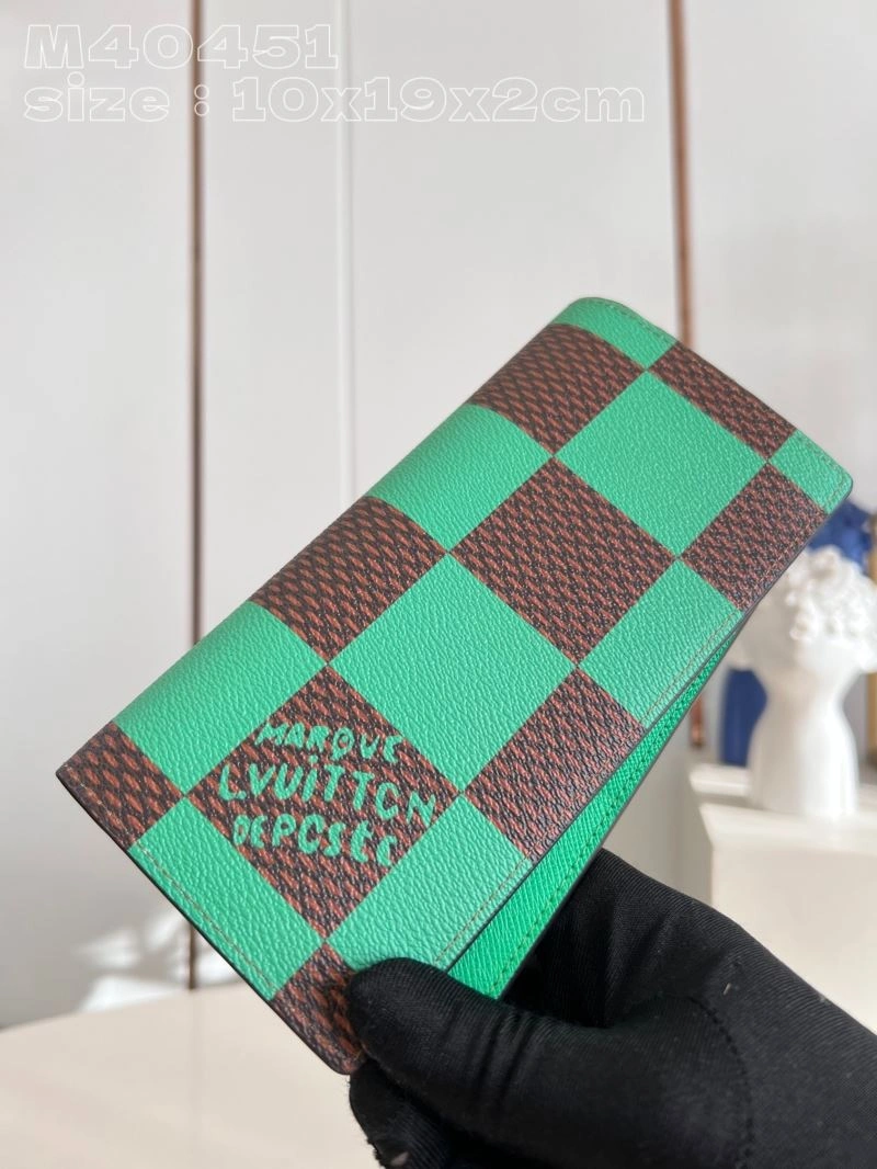 LV Wallets 4365F-0221