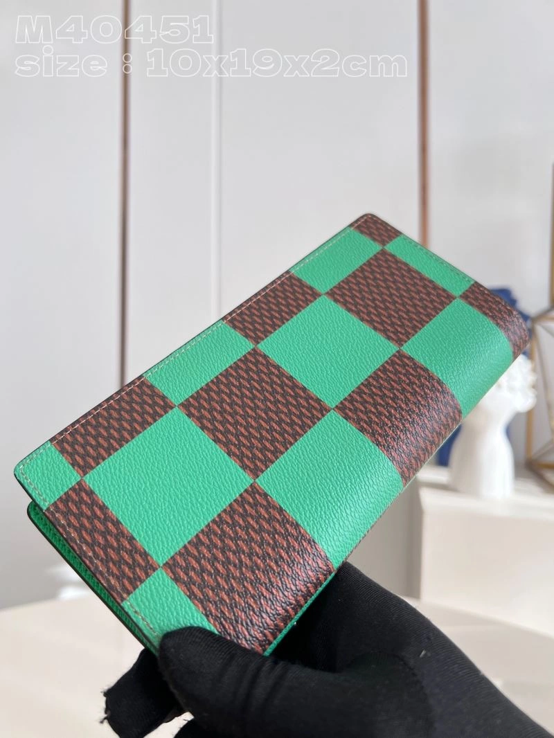LV Wallets 4365F-0221
