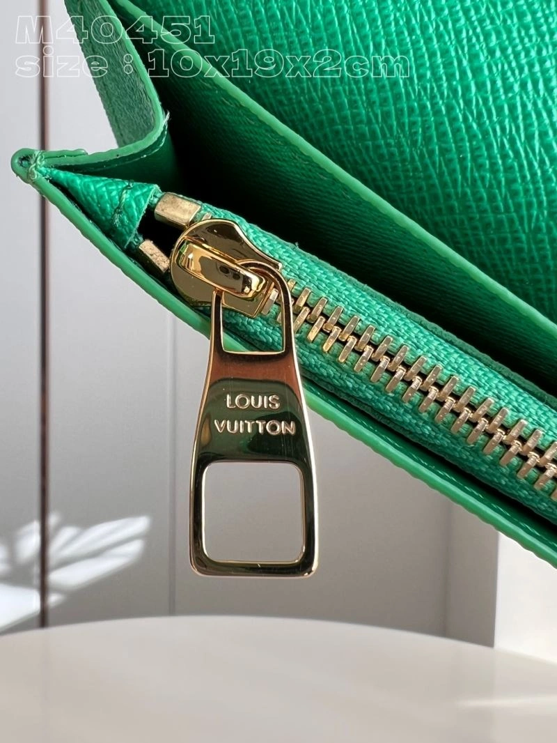 LV Wallets 4365F-0221