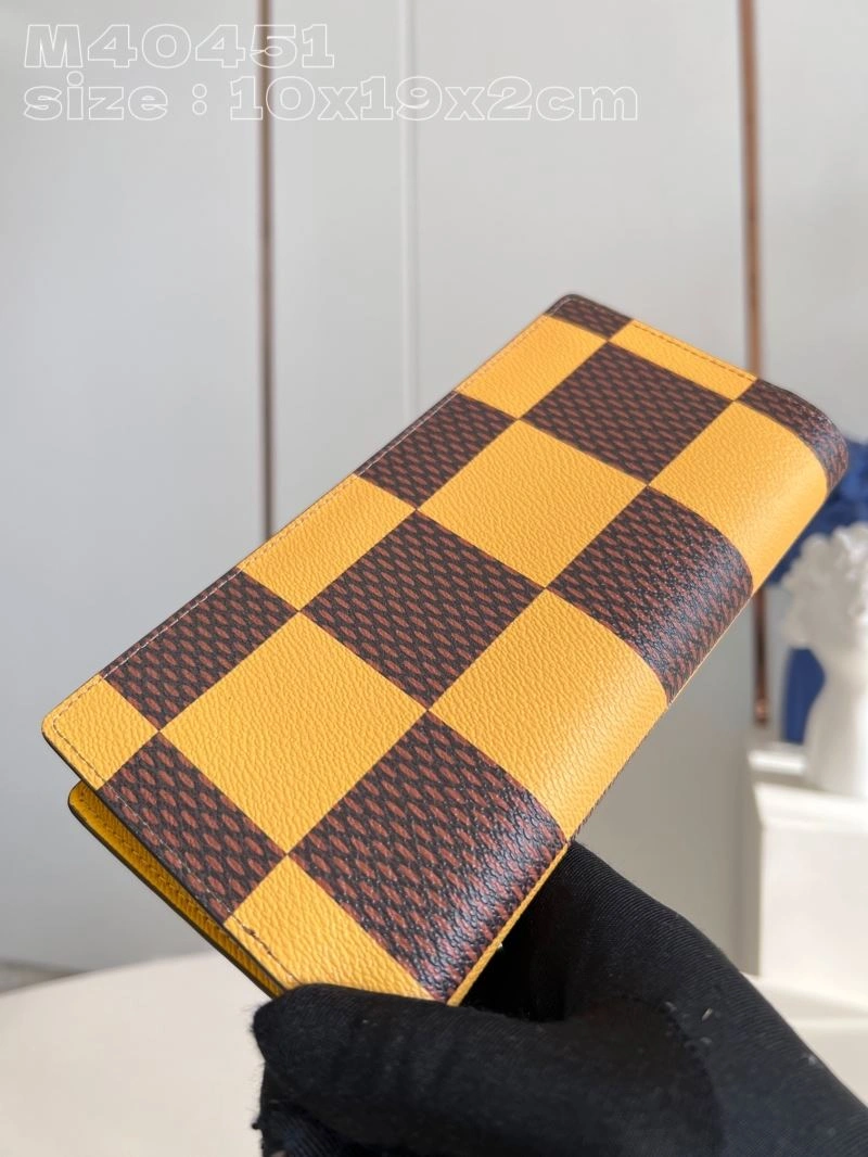 LV Wallets 4365F-0222
