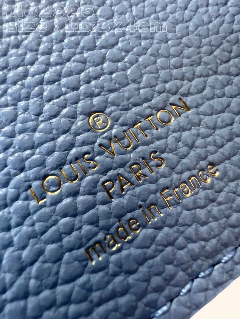 LV Wallets 4365G-0016