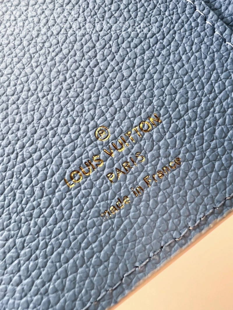LV Wallets 4365G-0048