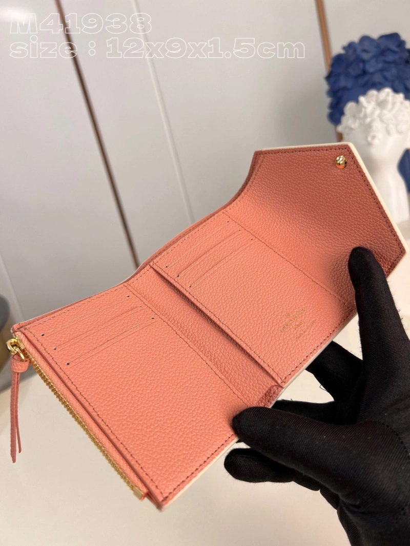 LV Wallets 4365G-0052