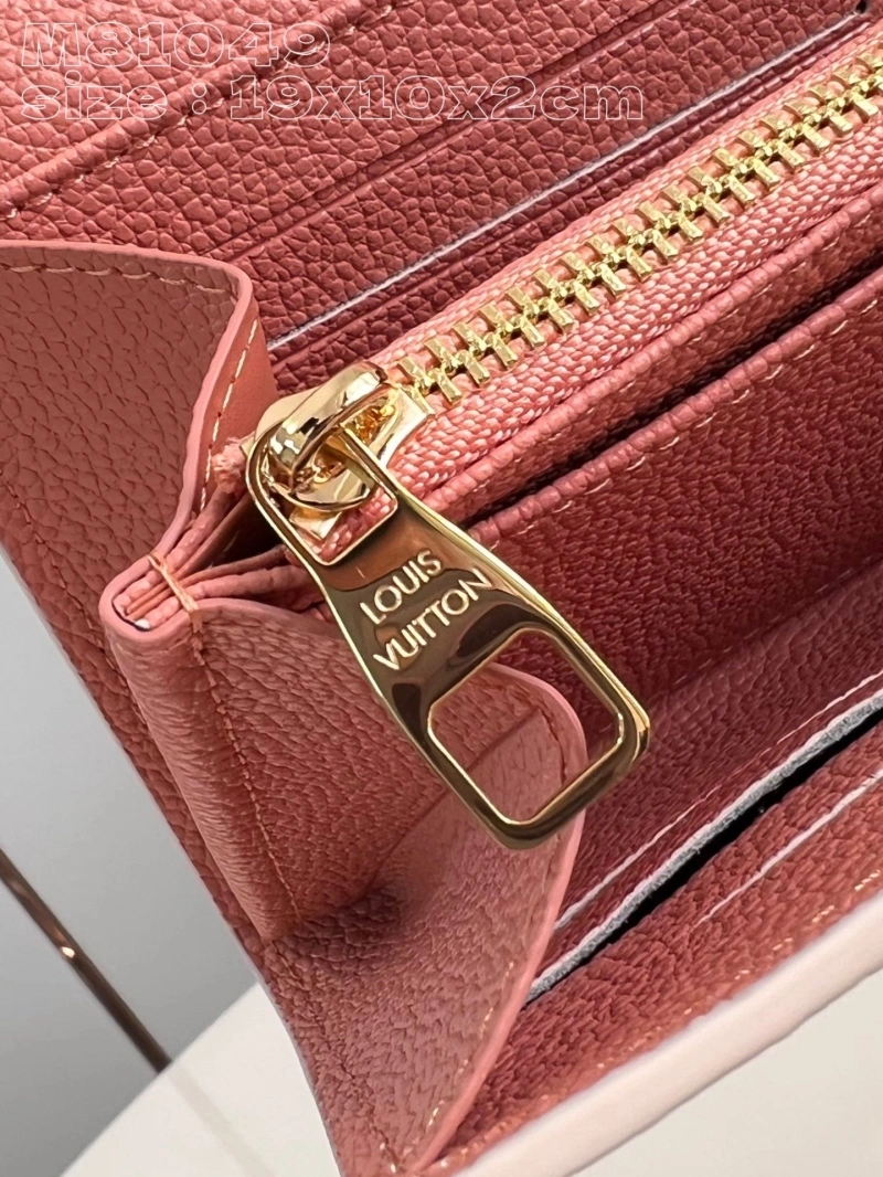 LV Wallets 4365G-0056