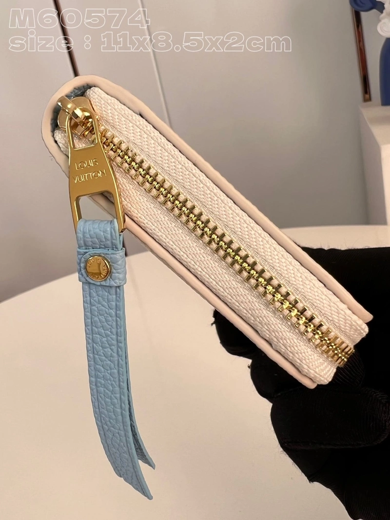 LV Wallets 4365G-0063