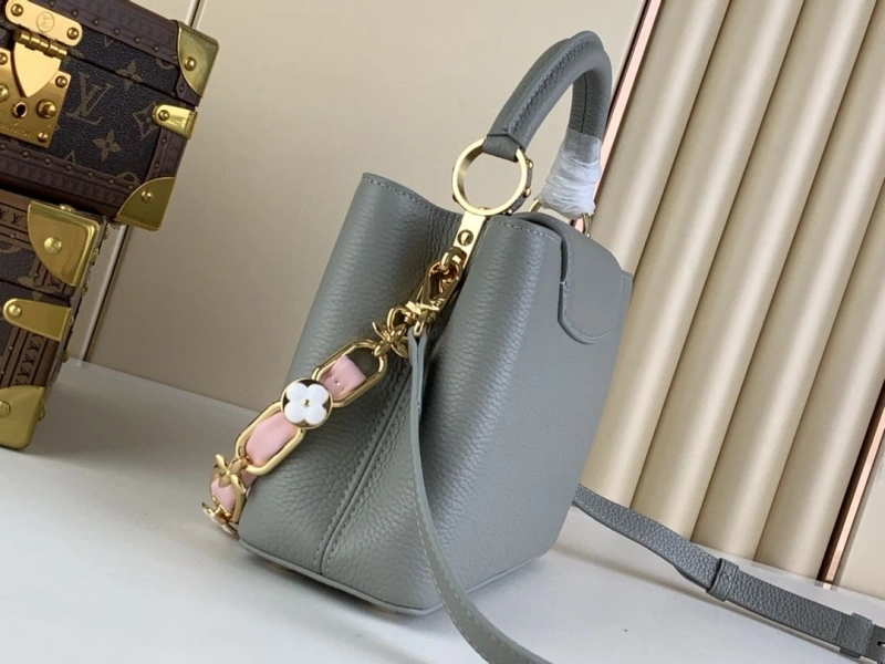 LV Capucines Bags 4365G-0079