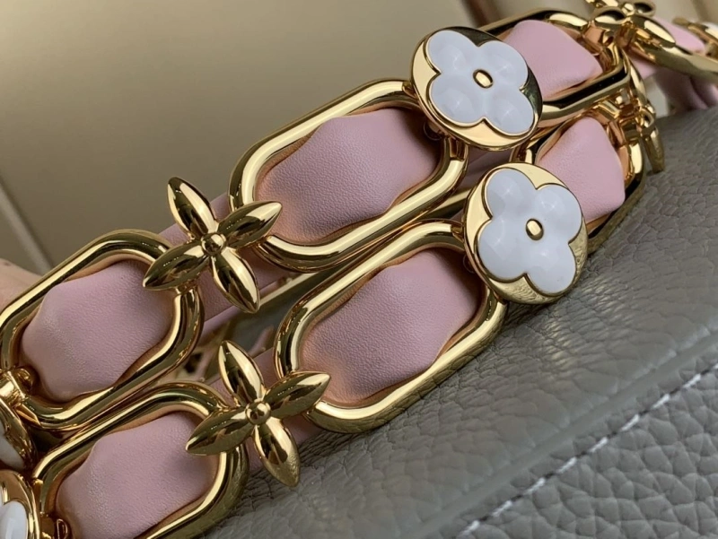 LV Capucines Bags 4365G-0079