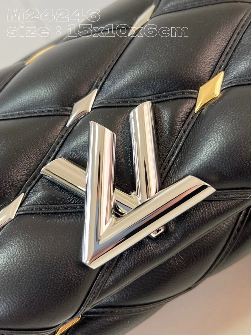 lv twist De*1m bags 4365g-0109