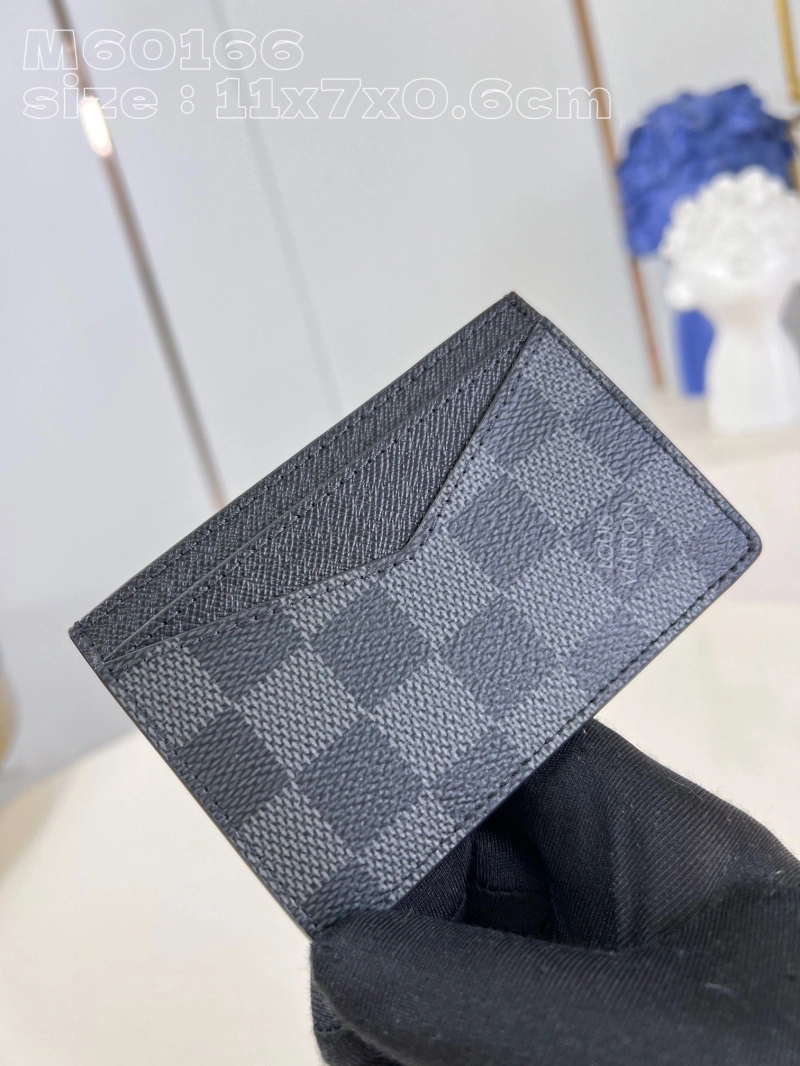 LV Wallets 4365G-0115