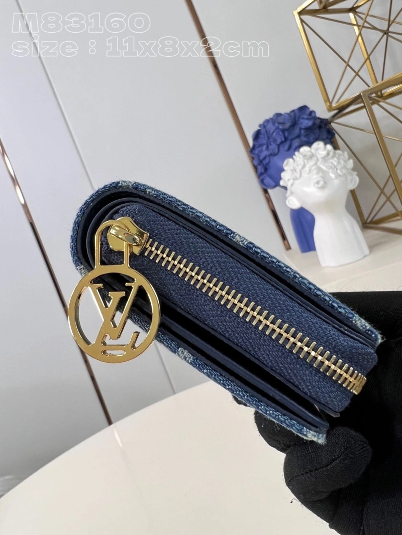 LV Wallets 4365G-0135