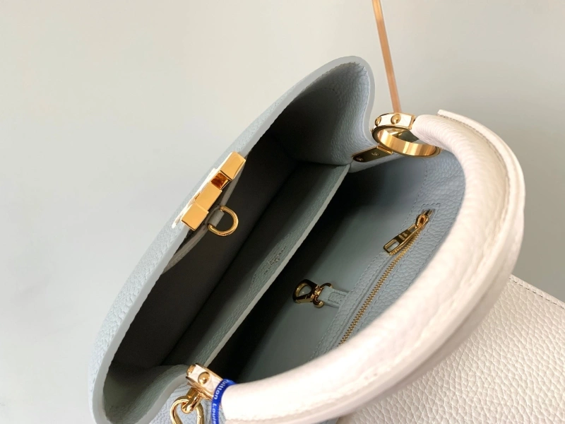 LV Capucines Bags 4365H-0069