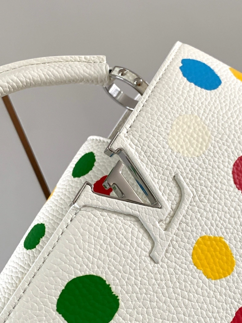 LV Capucines Bags 4365H-0097