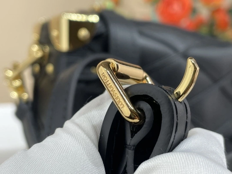 LV Box Bags 4365H-0142