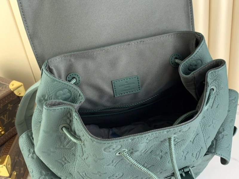 LV Backpacks 4365H-0301