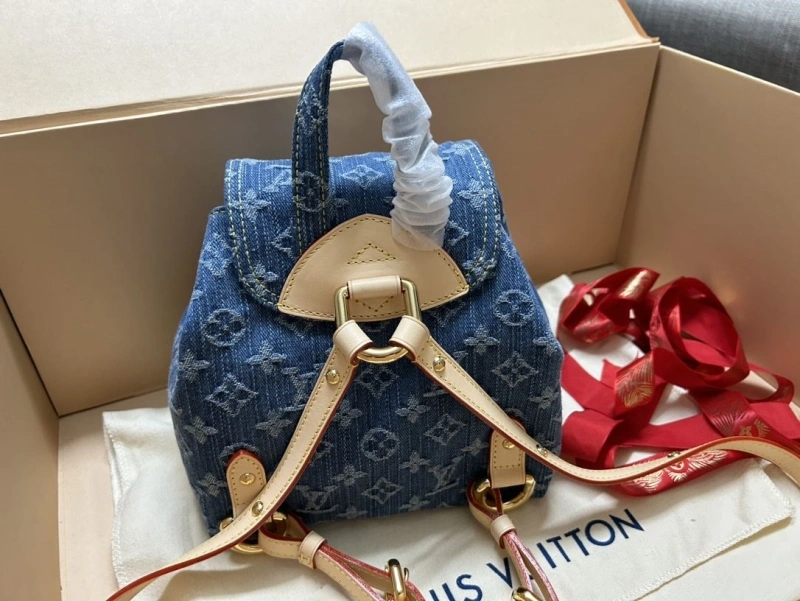 LV Backpacks 4365H-0403