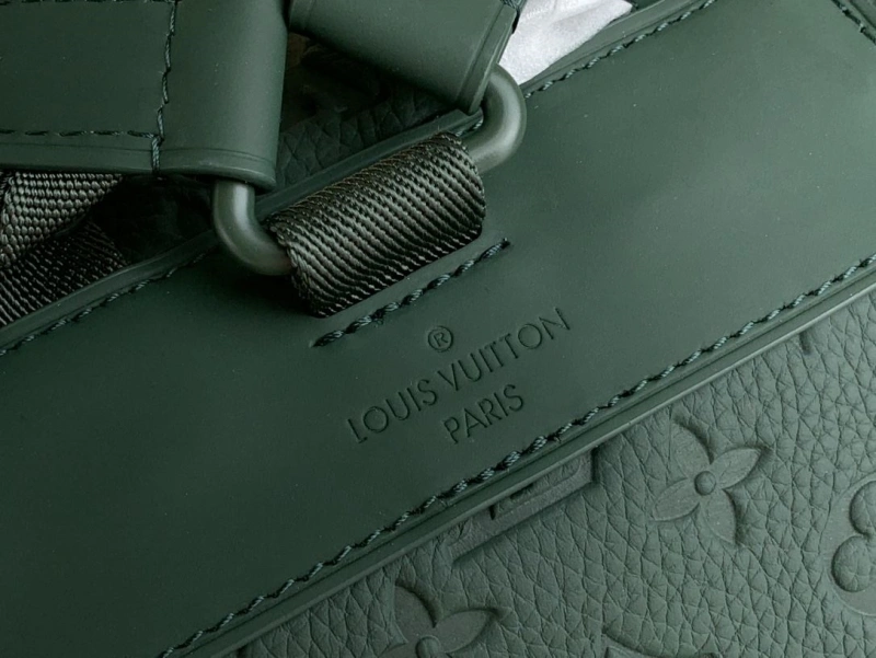 LV Backpacks 4365H-0423