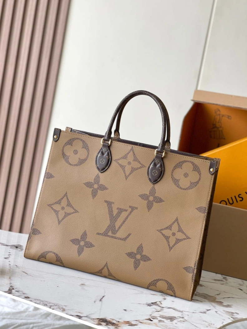 LV Shopping Bags 4365H-0652