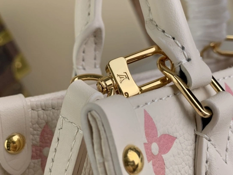 LV Shopping Bags 4365H-0679