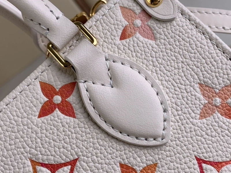 LV Shopping Bags 4365H-0679
