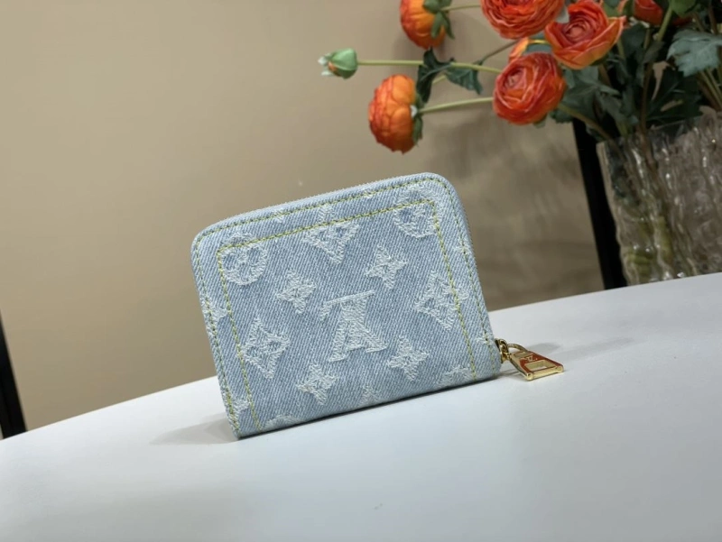 LV Wallets 4365I-0290