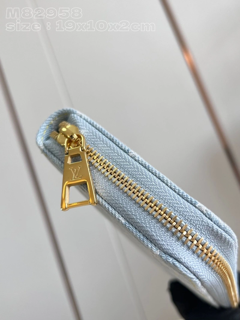LV Wallets 4365I-0346