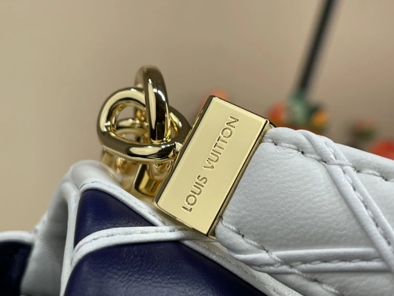 lv twist De*1m bags 4365i-0352