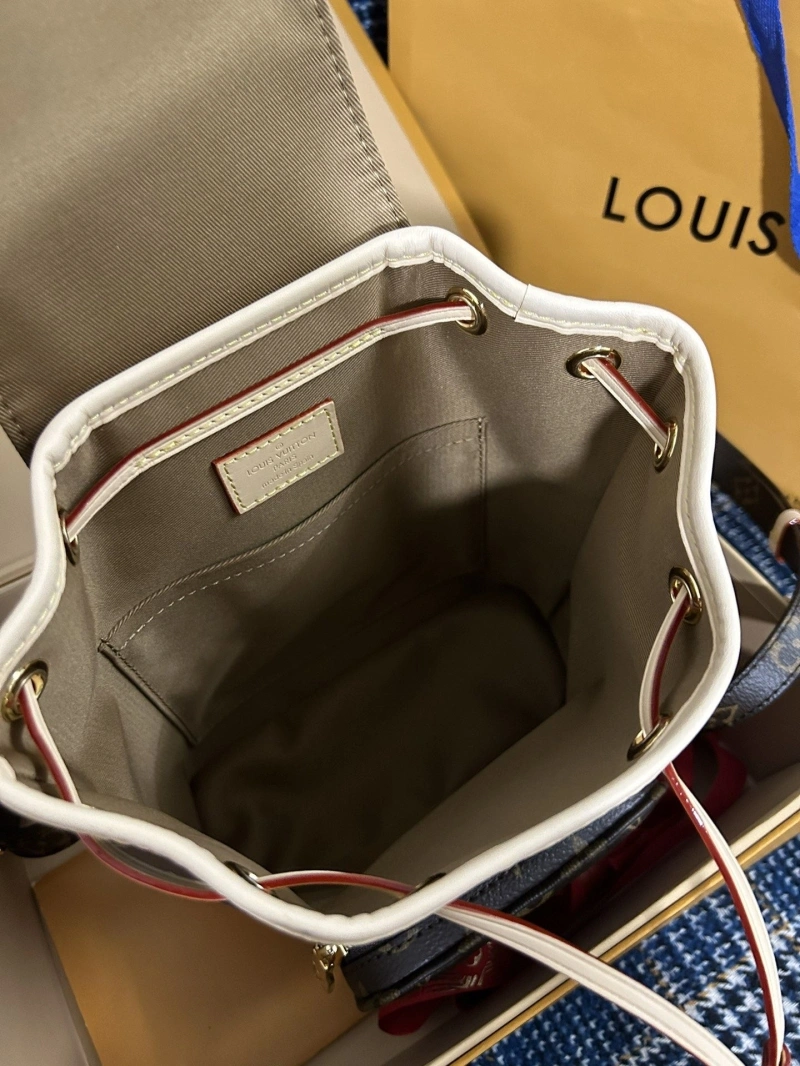 LV Backpacks 4365I-0571