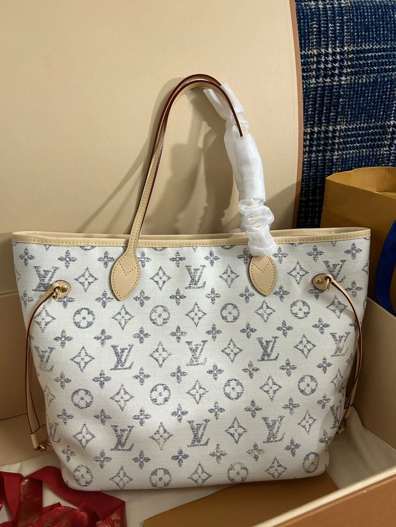 LV Shopping Bags 4365I-0577