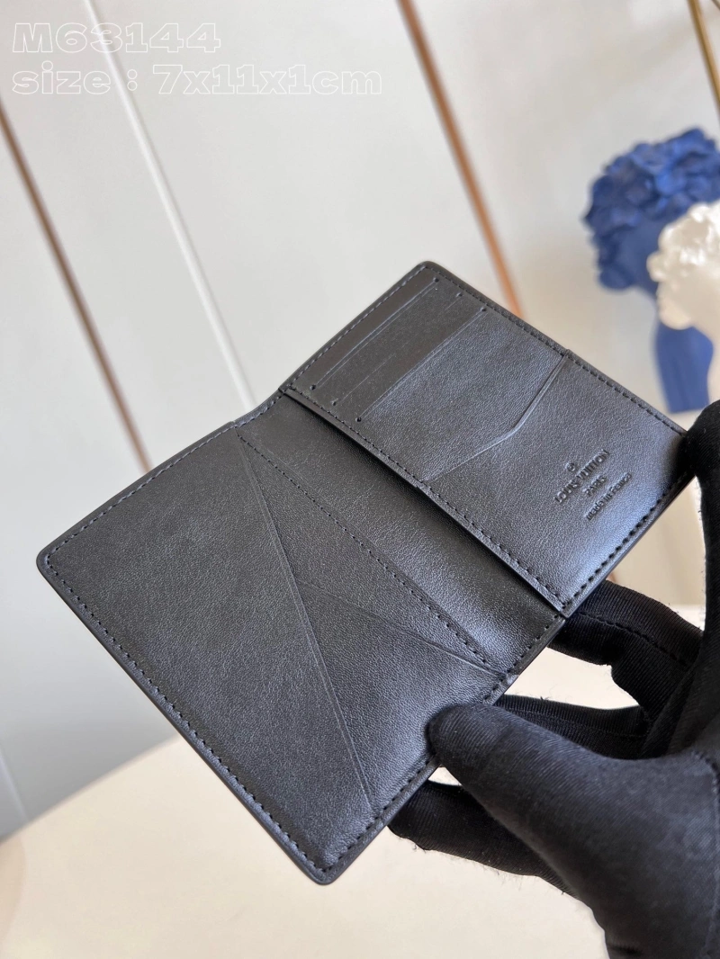 LV Wallets 4365I-0701