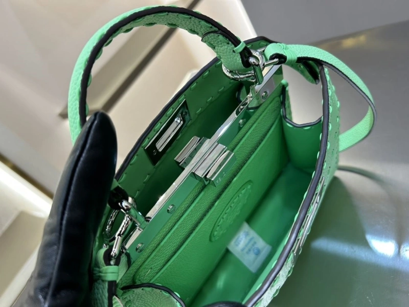 F**di top handle bags 4370-0001