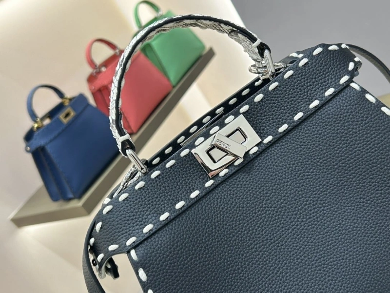 F**di top handle bags 4370-0003