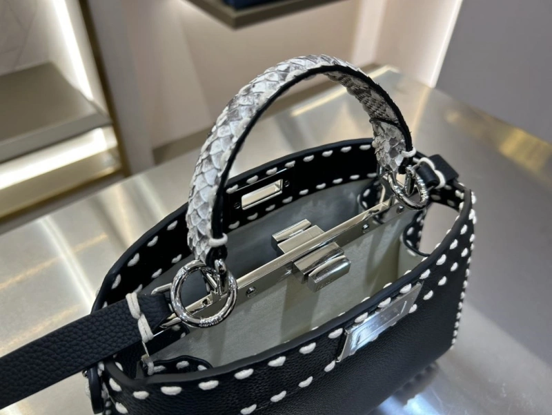 F**di top handle bags 4370-0003