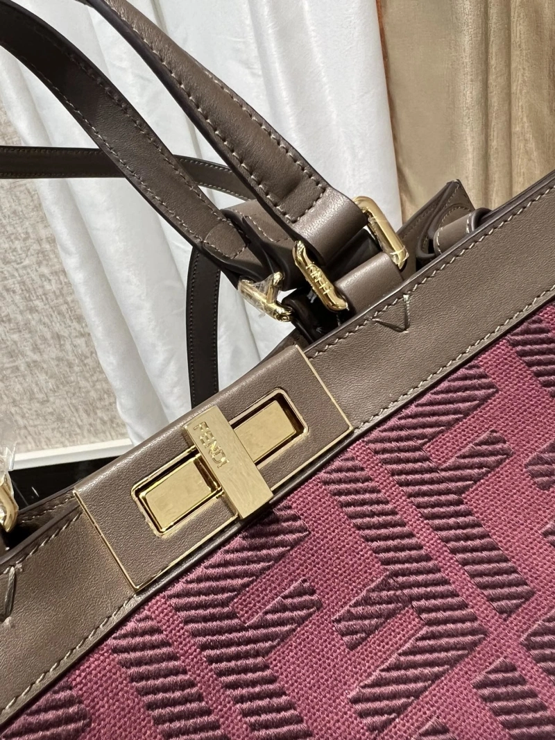 F**di shopping bags 4370-0014