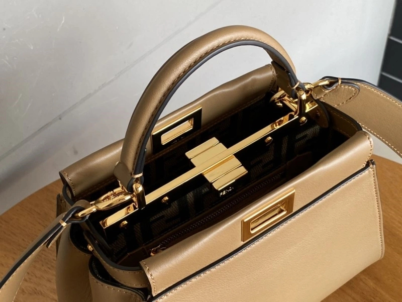 F**di top handle bags 4370-0018