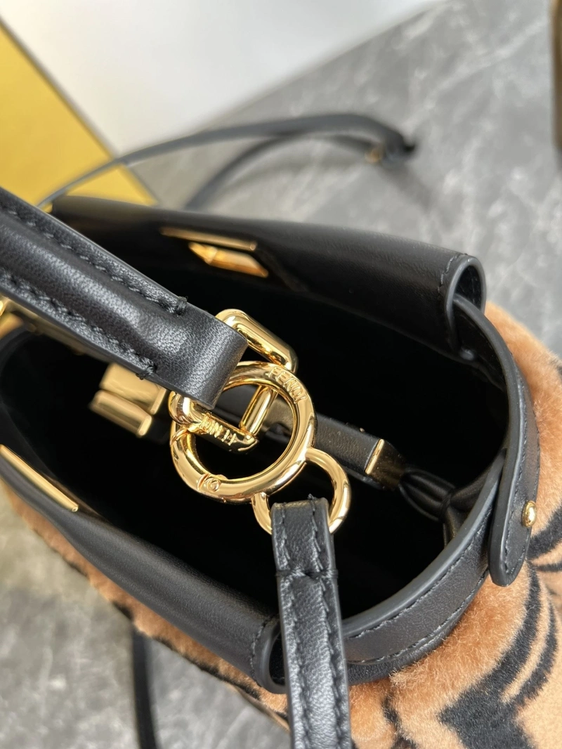 F**di top handle bags 4370-0035
