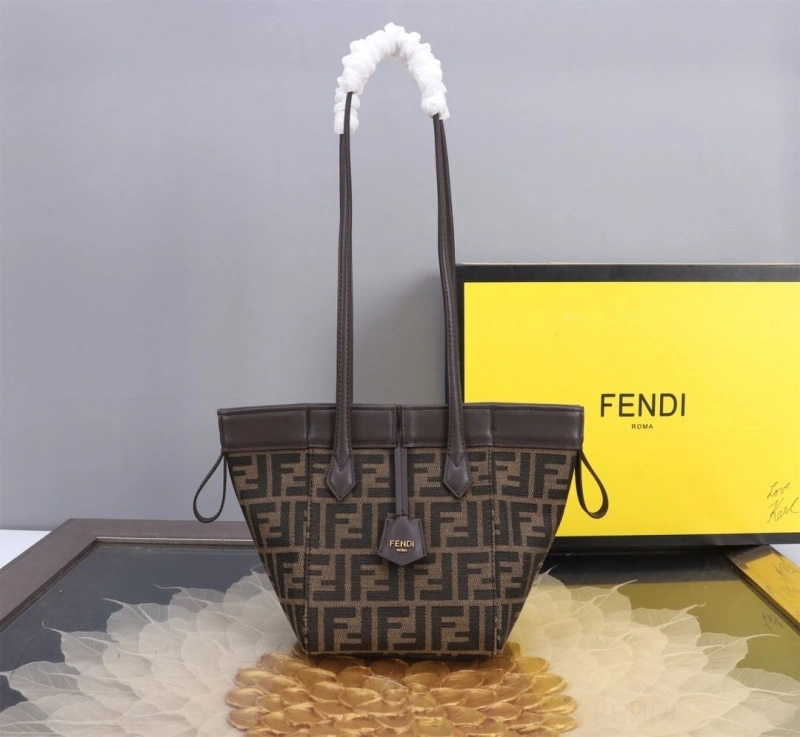 F**di shopping bags 4370-0049