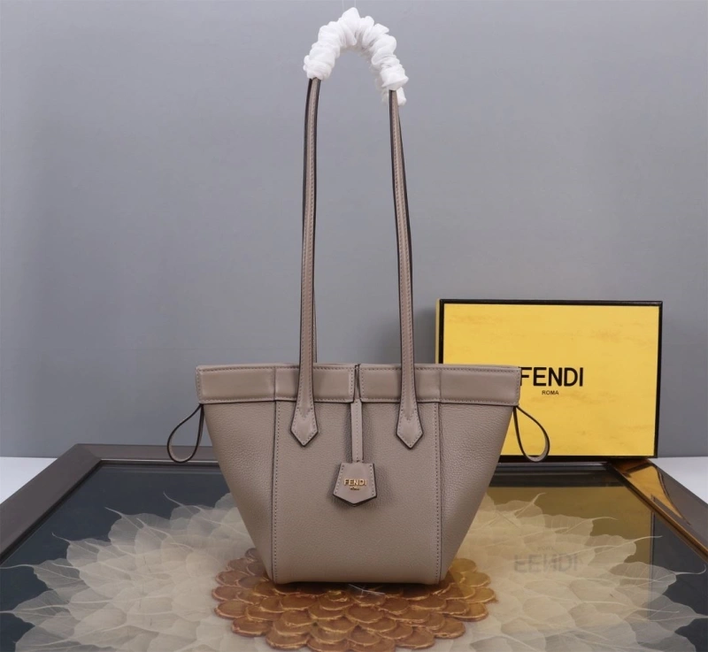 F**di shopping bags 4370-0052