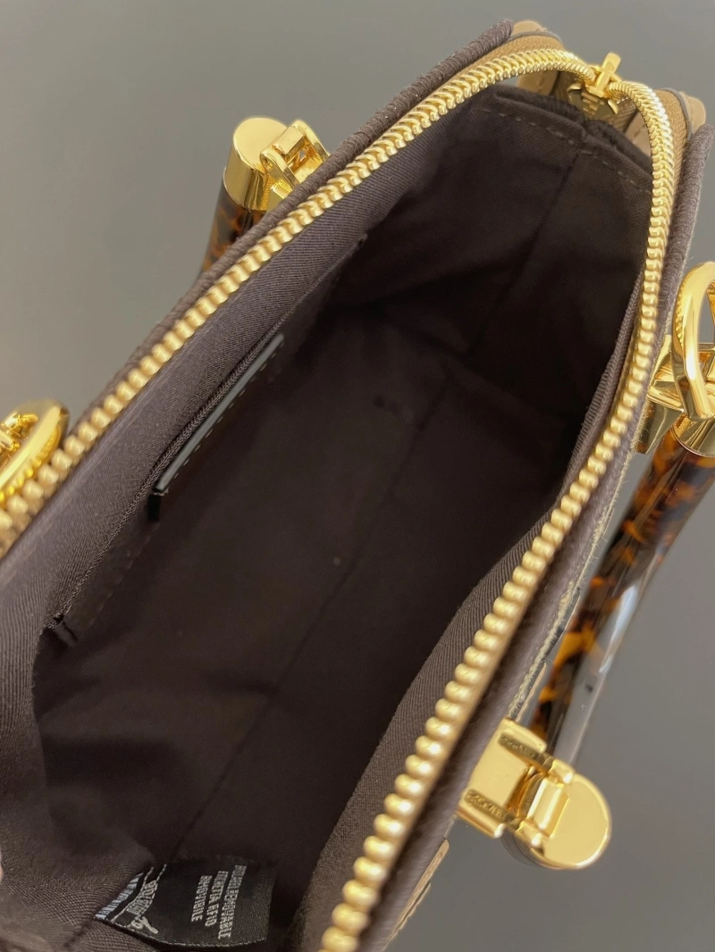 F**di top handle bags 4370-0073