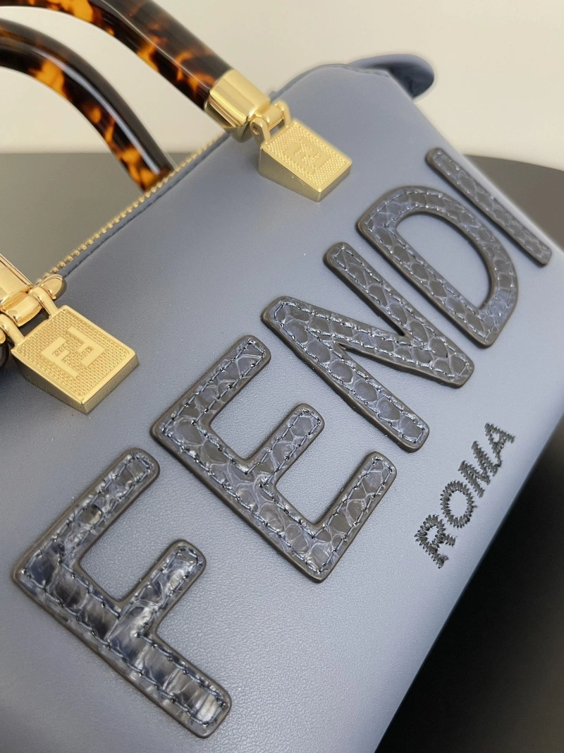 F**di top handle bags 4370-0075