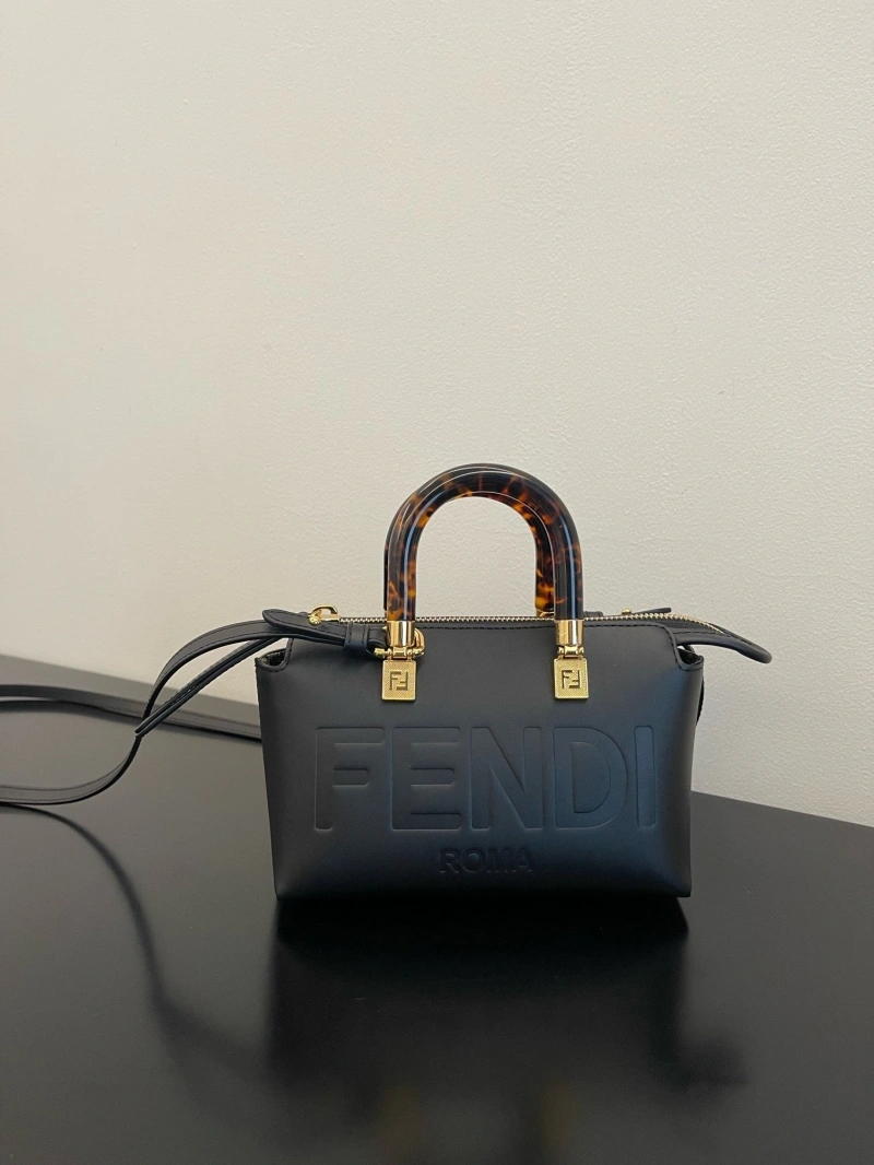 F**di top handle bags 4370-0082