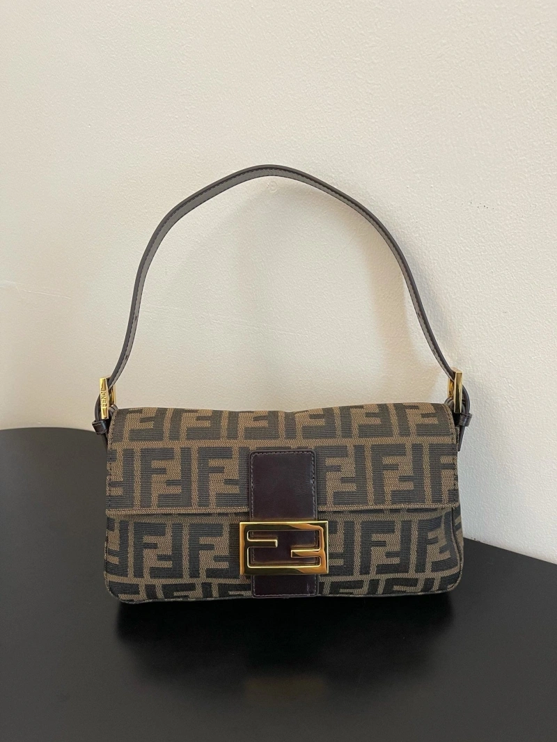 F**di top handle bags 4370-0101