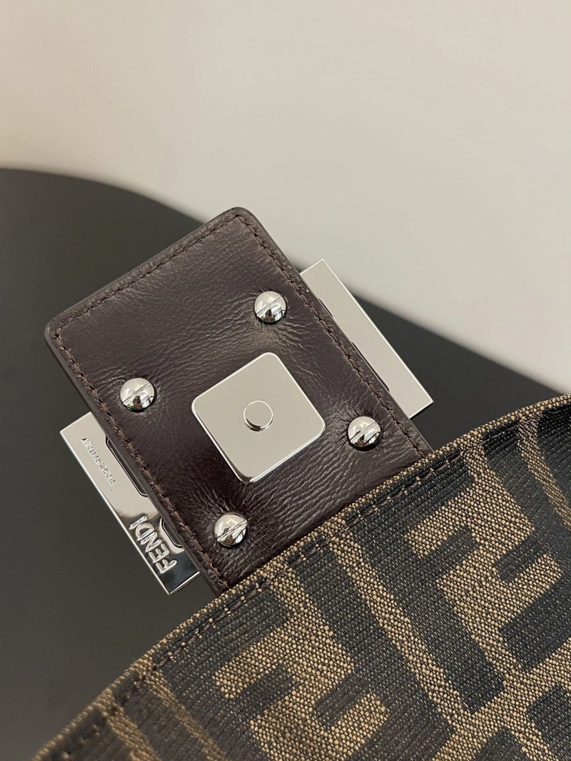 F**di top handle bags 4370-0102