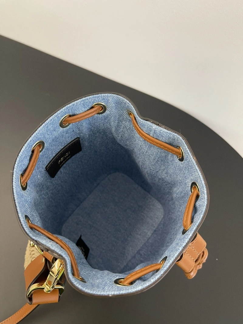F**di bucket bags 4370-0115