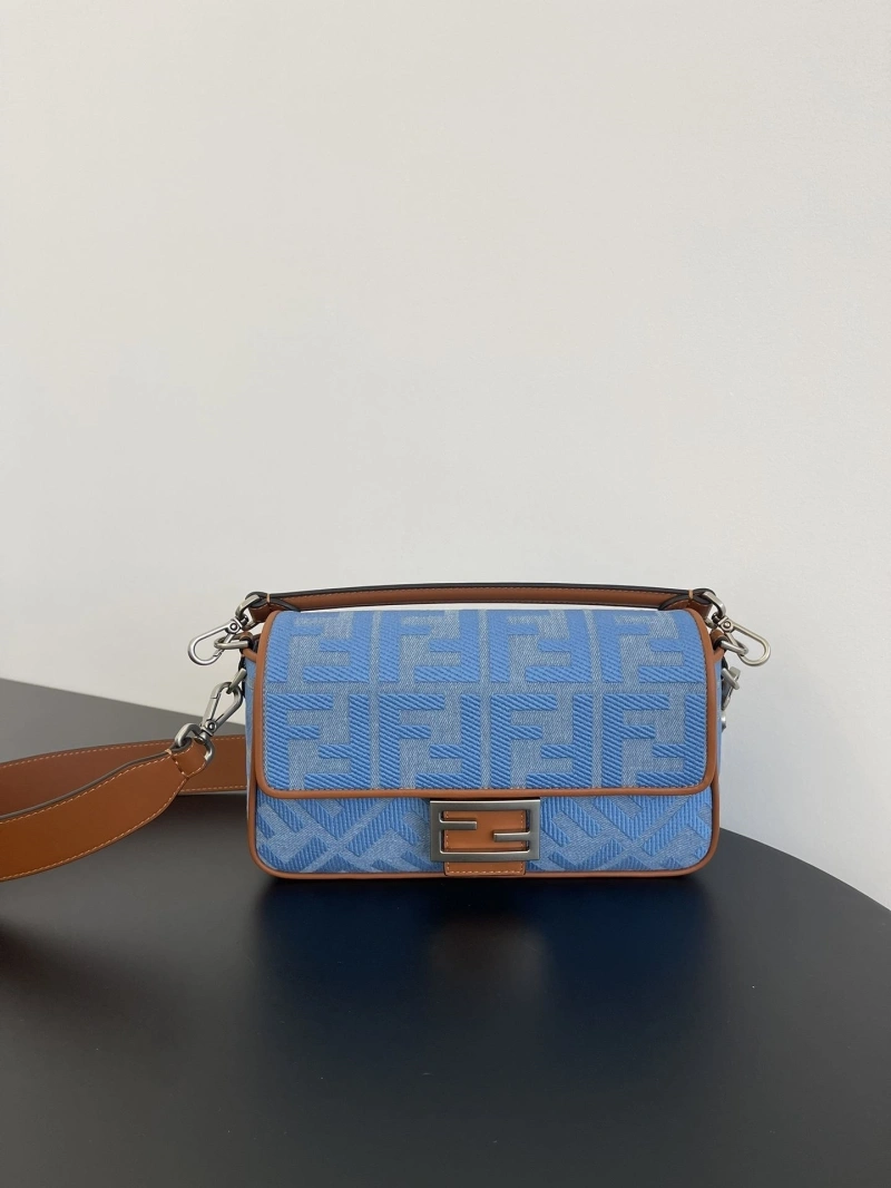 F**di baguette bags 4370-0118