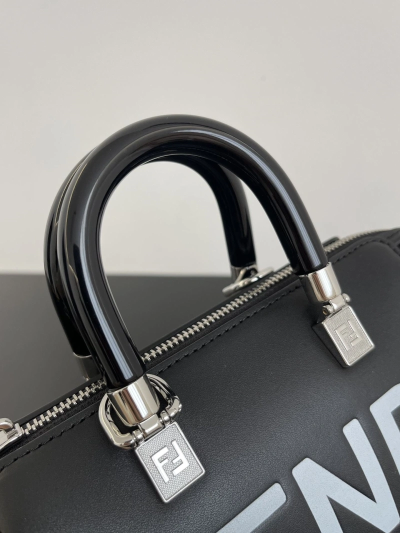 F**di top handle bags 4370-0124