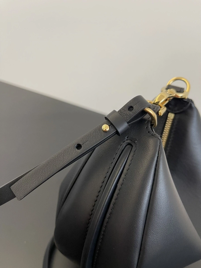 F**di satchel bags 4370-0153