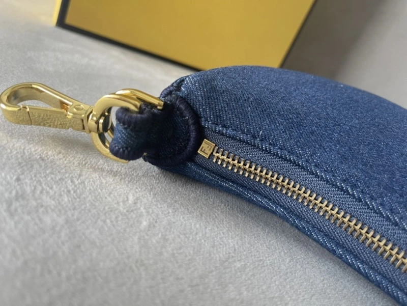 F**di top handle bags 4370-0156