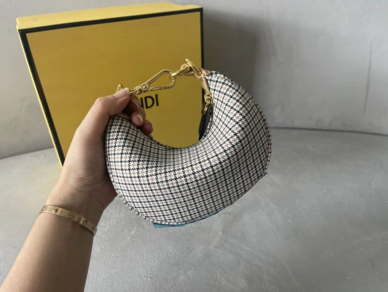 F**di top handle bags 4370-0158