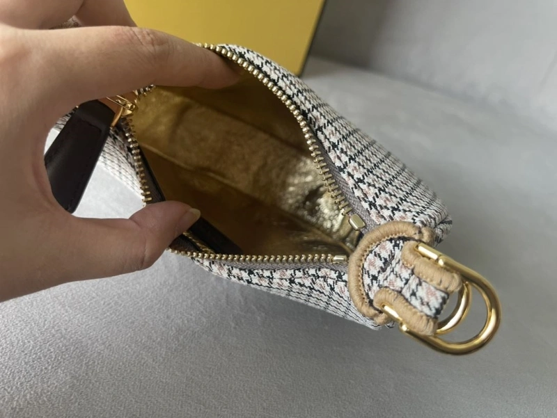 F**di top handle bags 4370-0158